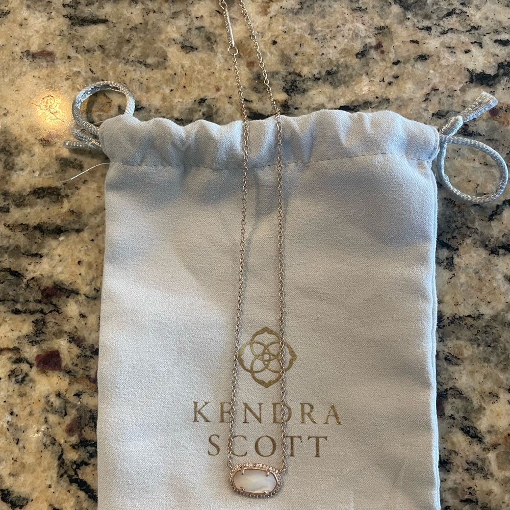 Kendra Scott Elise Lux opal necklace.
